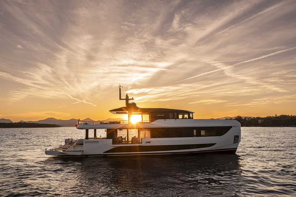 Arcadia Yachts A96: экологичное будущее