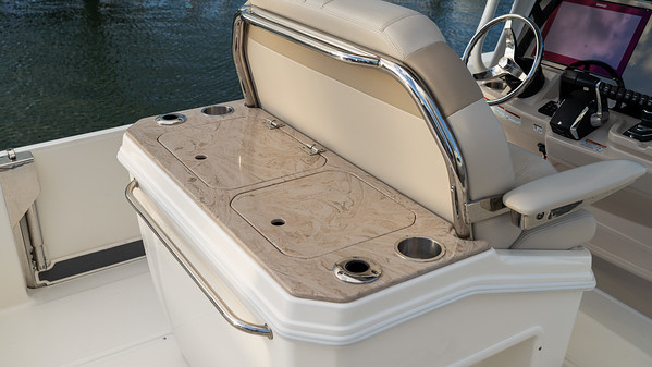 Boston Whaler 280 Dauntless фото 1.4