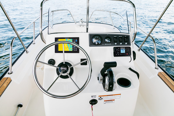 Boston Whaler 150 Montauk фото 1.4