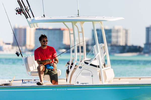 Boston Whaler 210 Montauk фото 1.17