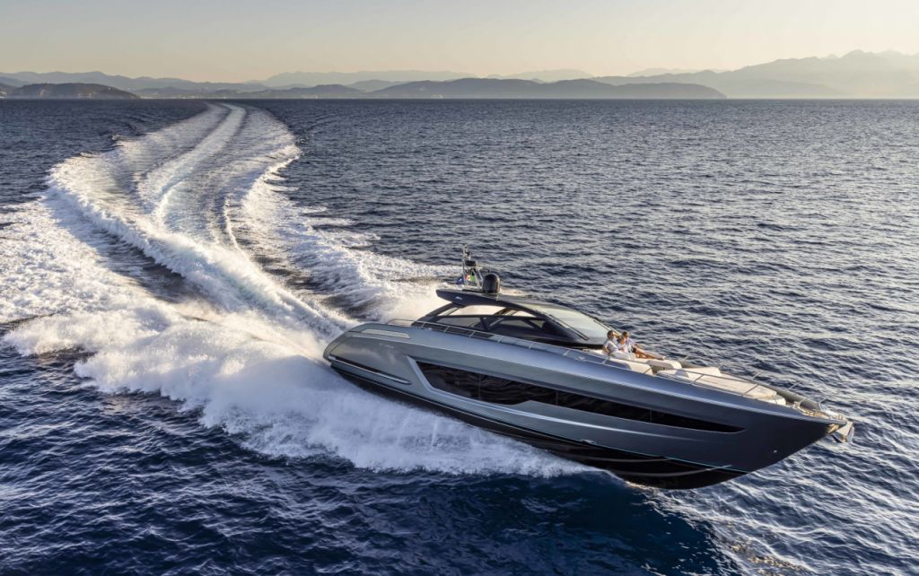 riva68_1_52797.jpg riva68_1_52797.jpg