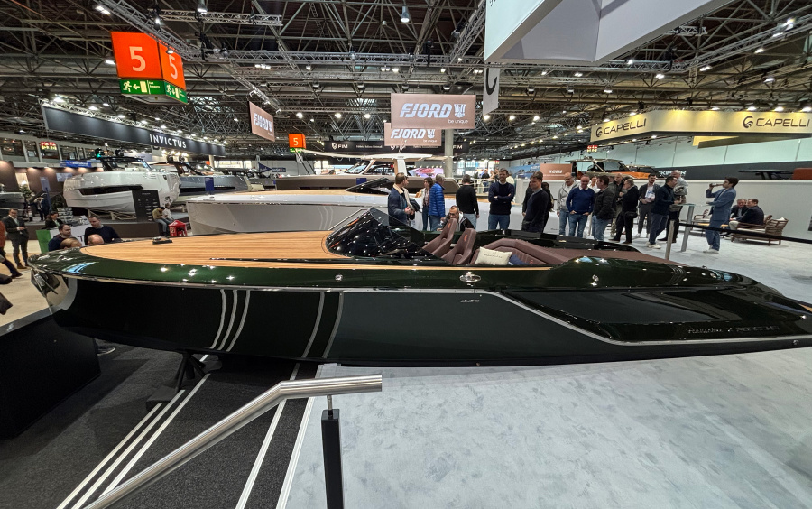 Frauscher X Porsche 850 Fantom фото 1.29