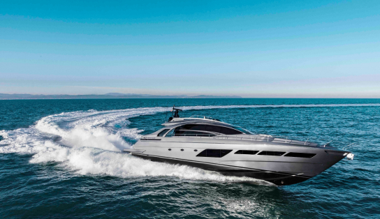 Pershing 8x