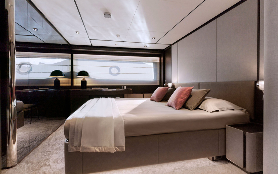 Ferretti Yachts 860 фото 2.2