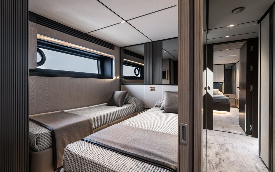 Ferretti Yachts INFYNITO 80 NEW фото 2.4