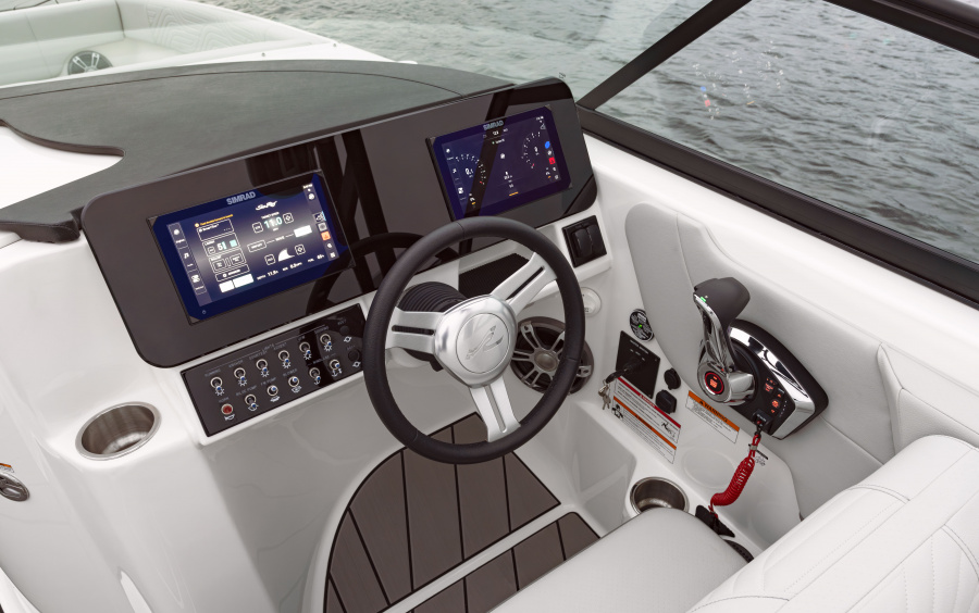 Sea Ray  SDX 270 Serf фото 1.4