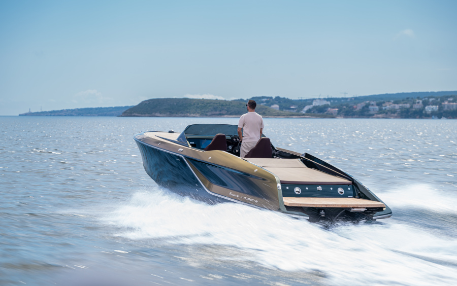 Frauscher X Porsche 850 Fantom фото 3.7