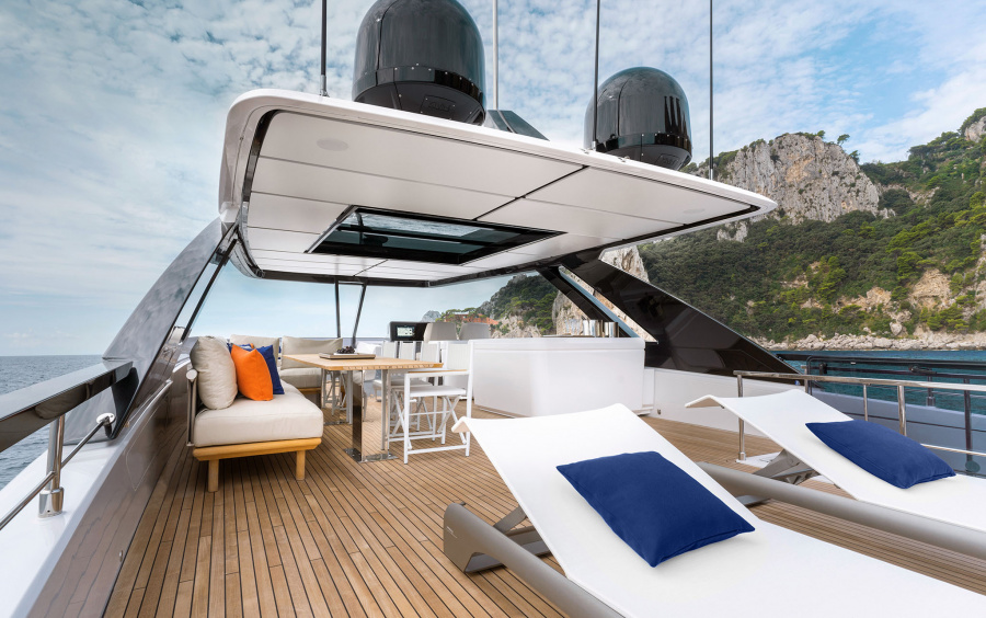 Ferretti Yachts 860 фото 1.14