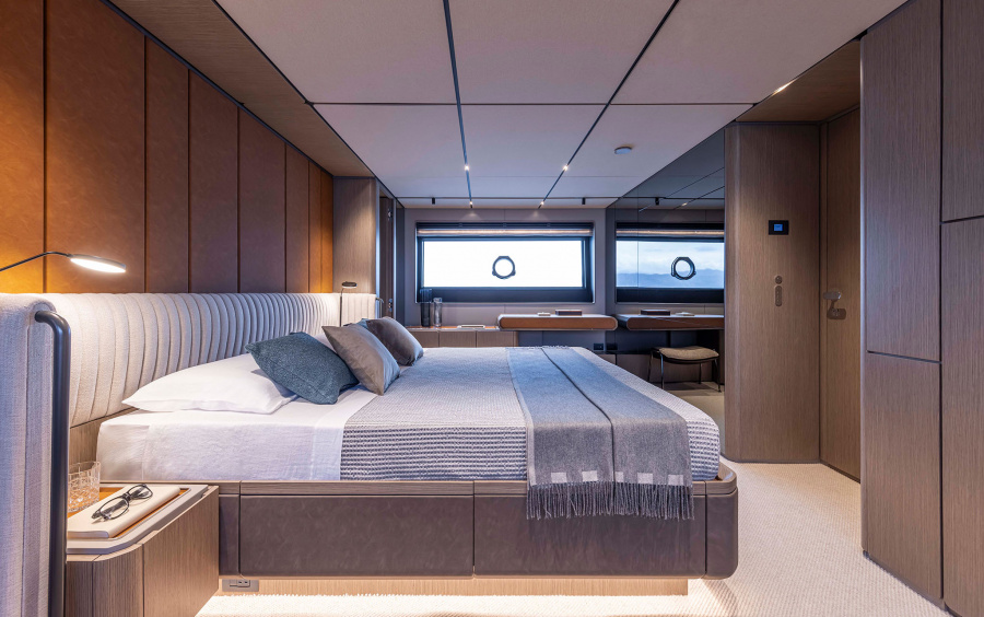 Ferretti Yachts INFYNITO 90 NEW фото 2.11