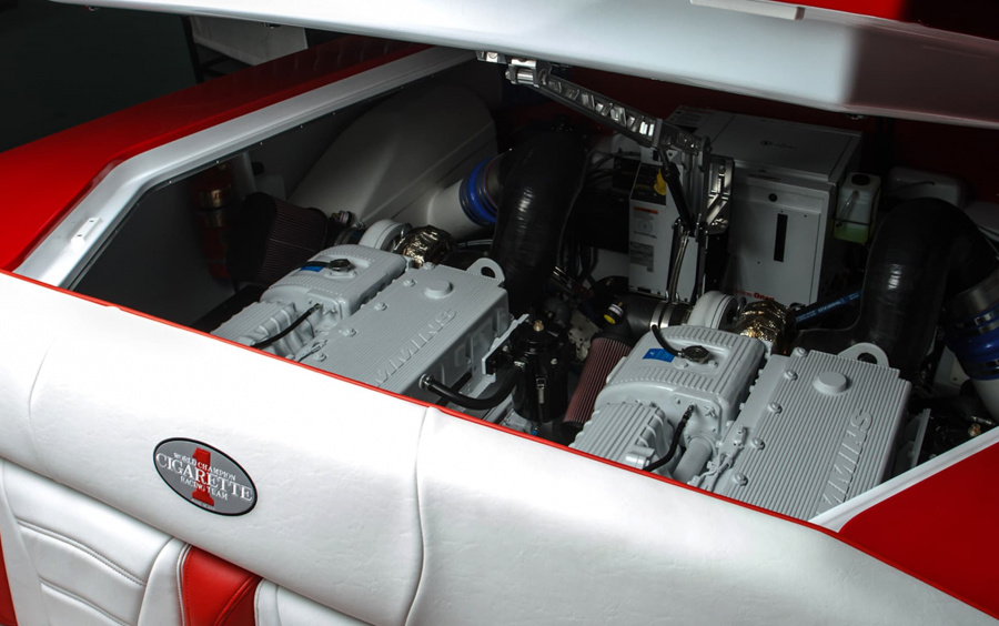 Cigarette 49 Grand Sport фото 1.9
