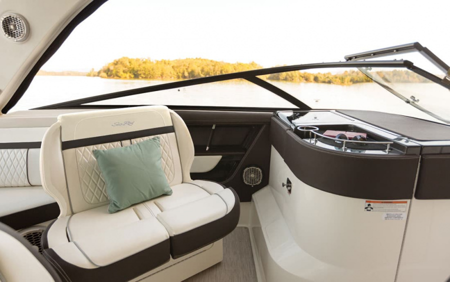Sea Ray SLX 310 фото 2.10