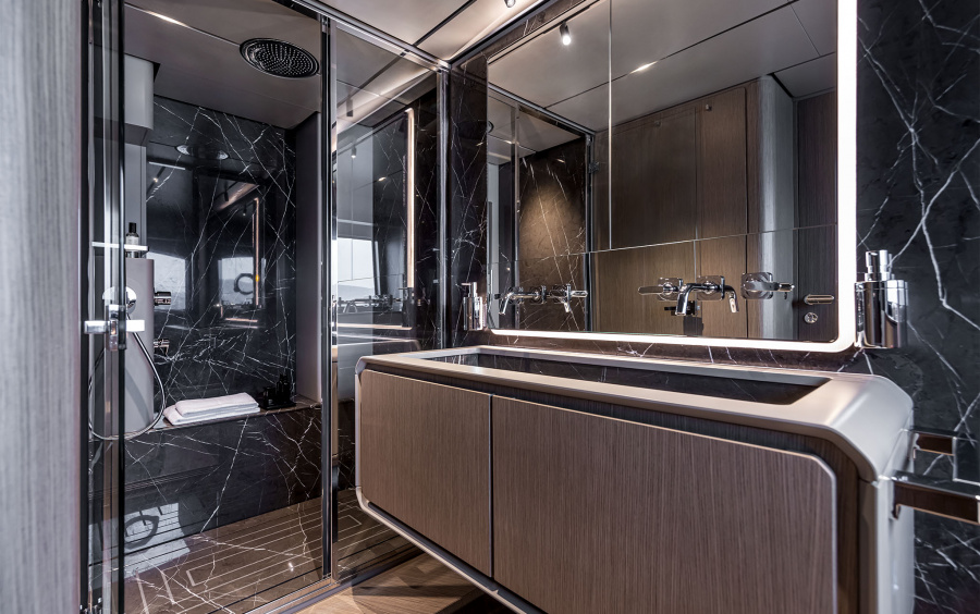 Ferretti Yachts INFYNITO 90 NEW фото 2.16