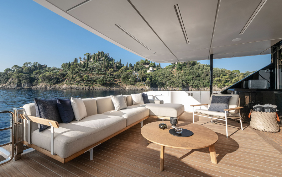 Ferretti Yachts INFYNITO 80 NEW фото 1.15