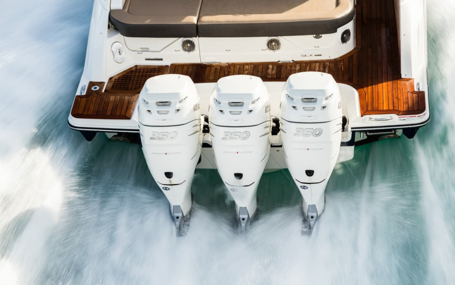 Sea Ray  SLX 400 OB фото 1.4