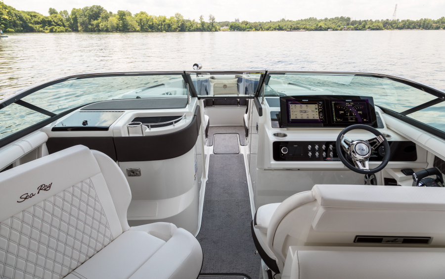 Sea Ray SLX 310/802 фото 1.8