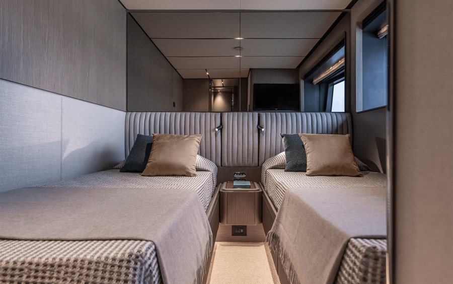 Ferretti Yachts INFYNITO 90 NEW фото 2.22