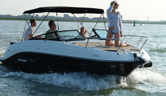 Sea Ray 230 SunSport/9381