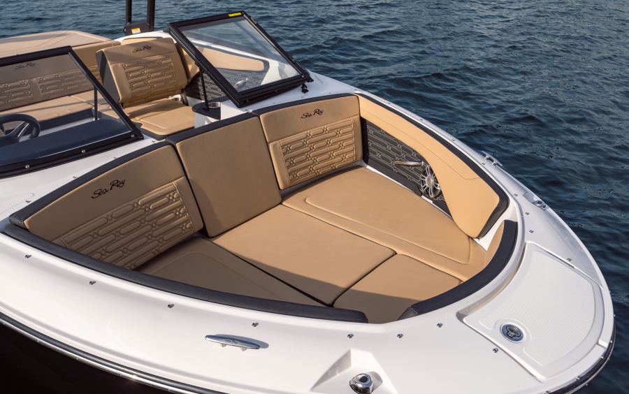Sea Ray 190 SPX OB (Outboard) фото 1.1