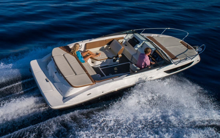 Sea Ray  230 SunSport фото 1.8